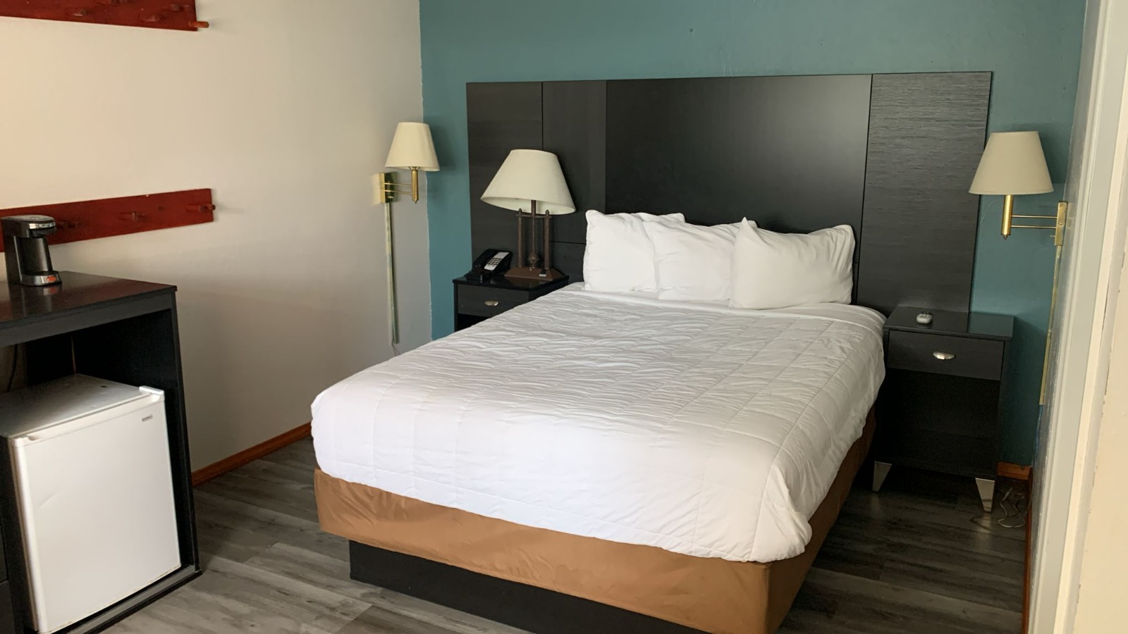 Spacious Queen Room